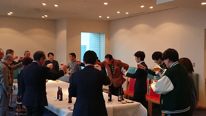 経営学部同窓会　落語会及び忘年会